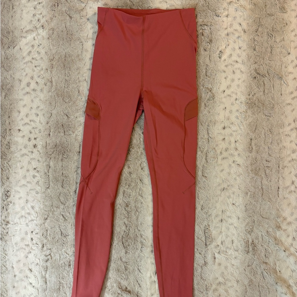 Lululemon break a trail high rise legging size 6